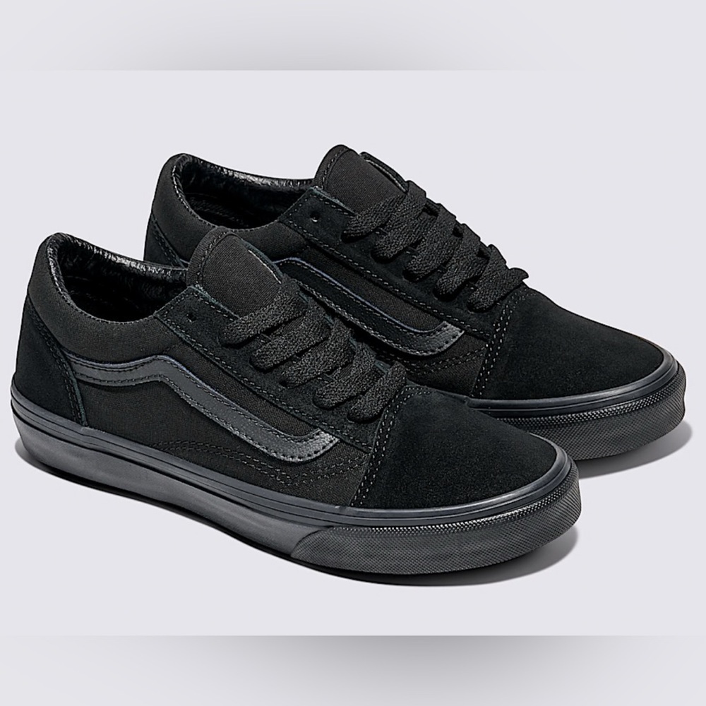 New Unisex kids All Black Old Skool Platform Canvas Suede Walking Shoes US 13.5 - Picture 1 of 10